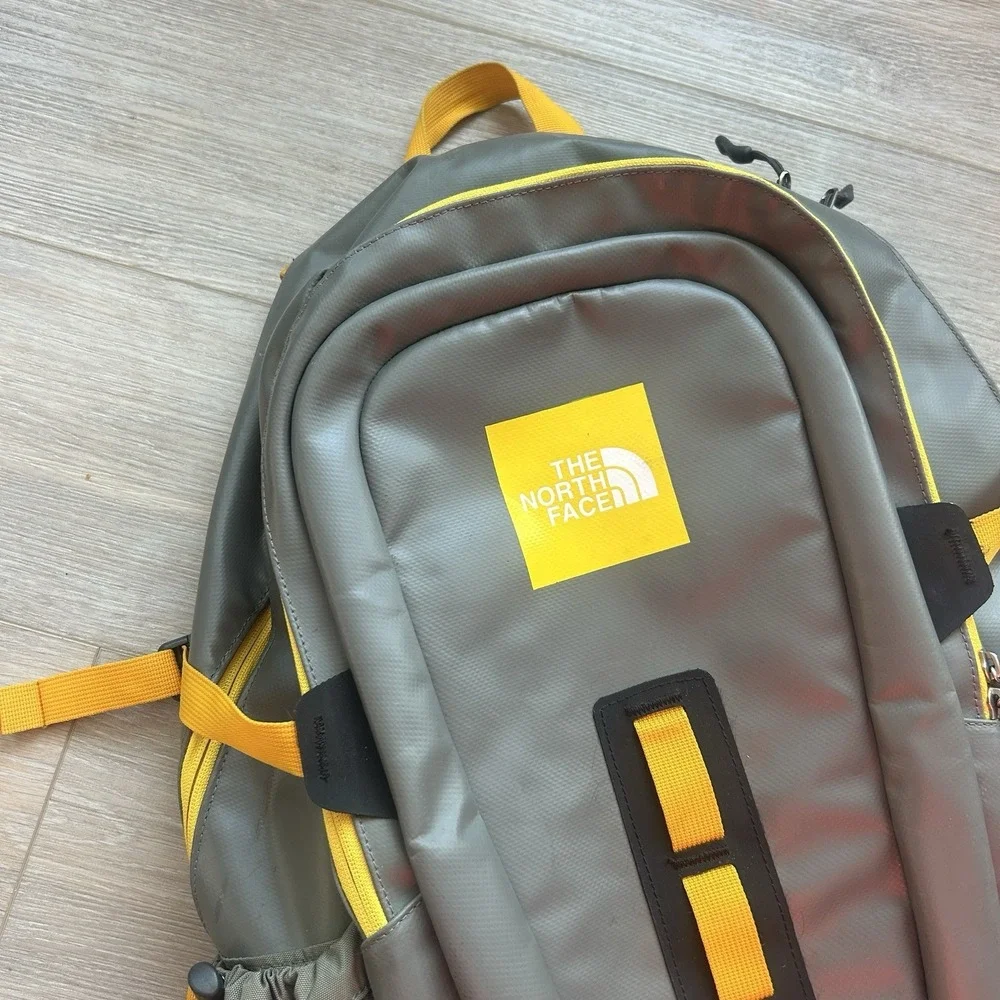 The North Face Hot Shot Backpack Book bag Travel Weekend School YELLOW/GREY